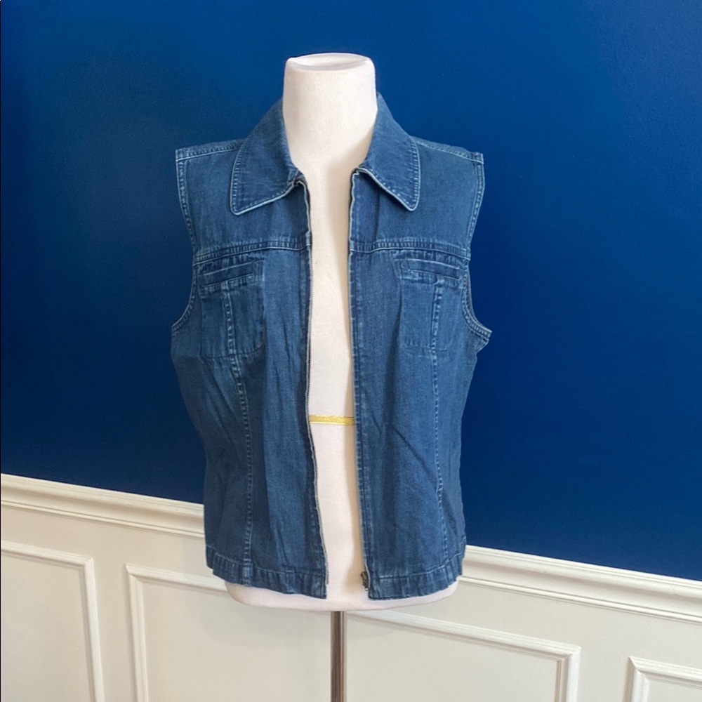 Vintage Talbots Blue Denim Sleeveless Vest size medium